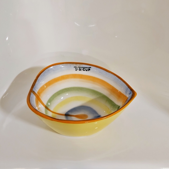 Pier 1 Imports Peacock 4 Piece Measuring Cup Set 1/4 to 1 Cup - Picture 9 of 16